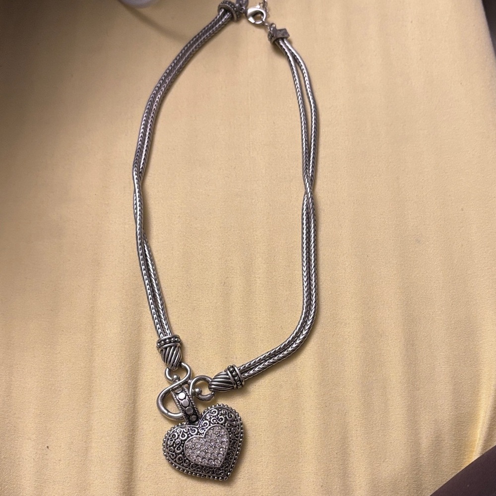 🩷Elegant Silver Heart Pendant Necklace🩷